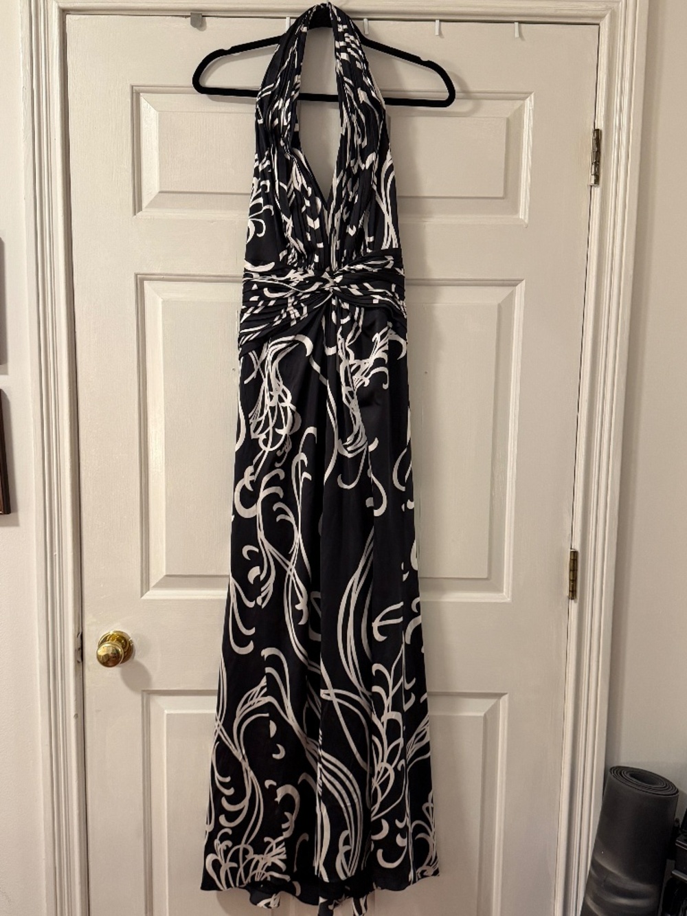 Tadashi Collection Silk Halter Evening Gown Women's Size 4 Black White Abstract